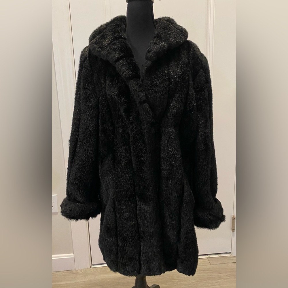 Dennis Basso Luxurious Black Mink Teddy Coat